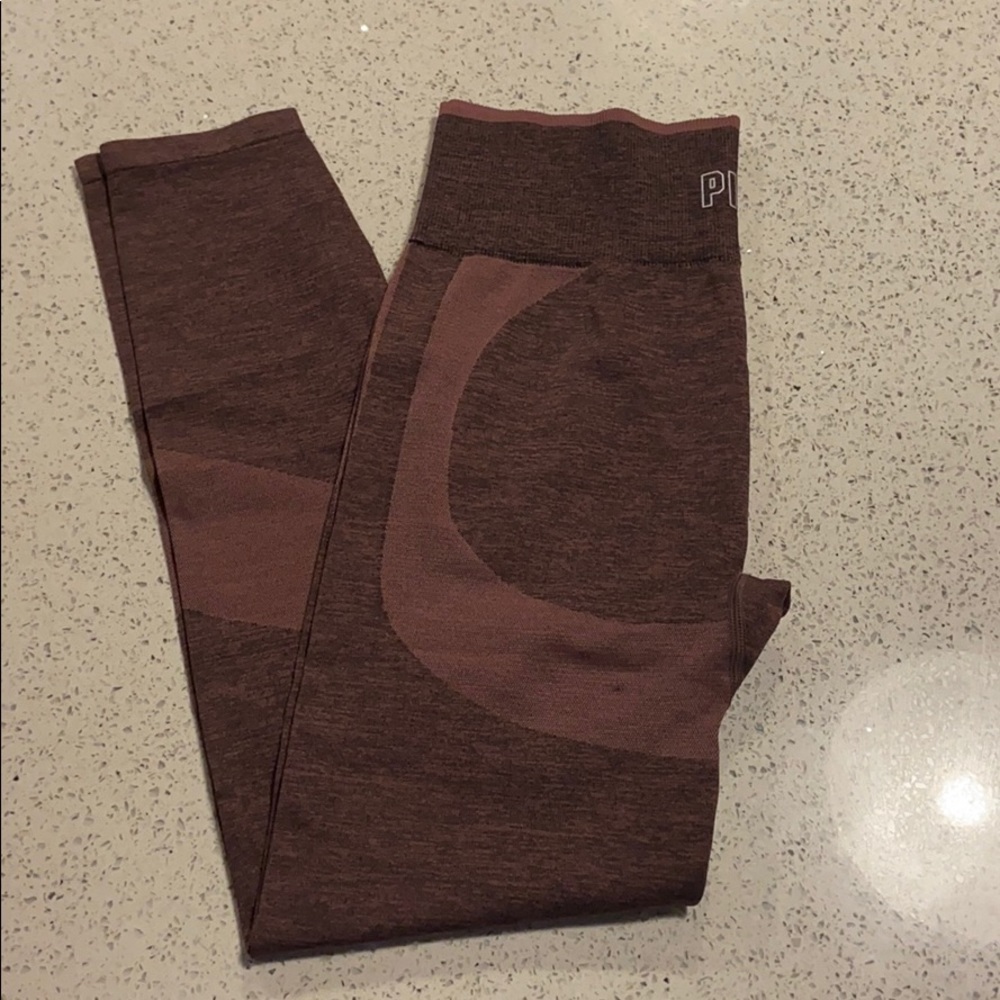 NEVER WORE! Pink high waisted leggings in maroon